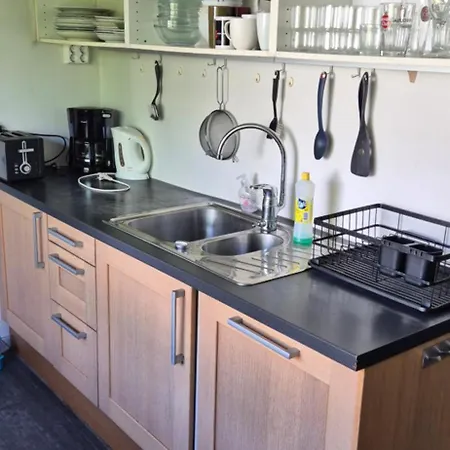 Apartment Large 4 Bedroom Centrally Located In Lund,